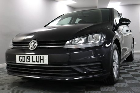 Volkswagen Golf S TSI 14