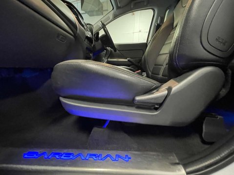 Mitsubishi L200 2.4 L200 Barbarian DI-D 4WD 34