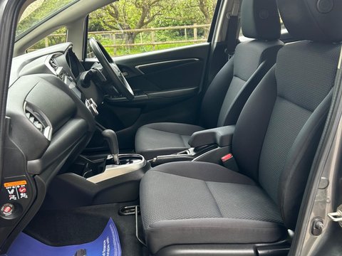 Honda Jazz 1.3 i-VTEC SE Navi CVT Euro 6 (s/s) 5dr 35