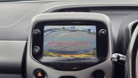 Toyota Aygo 1.0 VVT-i x-play Hatchback 5dr Petrol x-shift Euro 6 (71 ps) 29