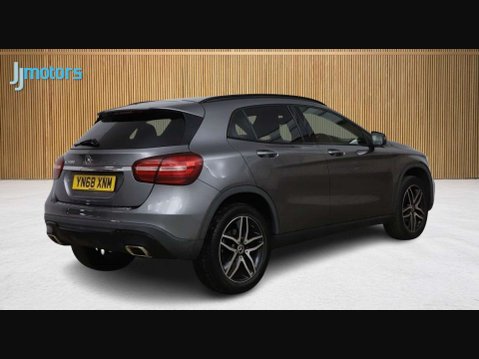Mercedes-Benz GLA 1.6 GLA180 Urban Edition SUV 5dr Petrol 7G-DCT Euro 6 (s/s) (122 ps) 4