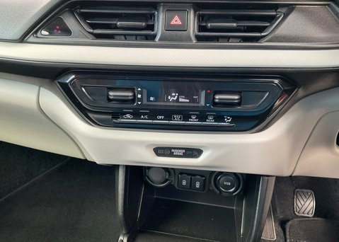 Suzuki Swift MOTION 21