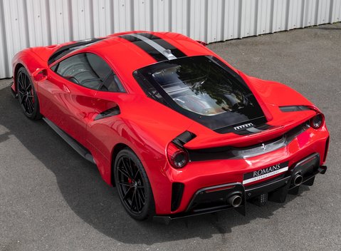 Ferrari 488 Pista 9