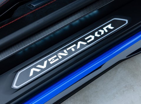 Lamborghini Aventador LP 770-4 SVJ ROADSTER 30