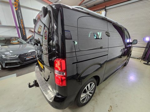 Peugeot Traveller 2.0 BlueHDi Allure Standard MPV EAT6 MWB Euro 6 (s/s) 5dr 2