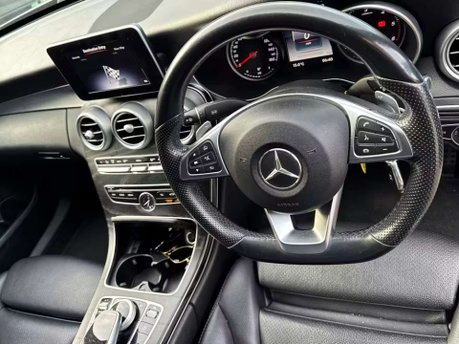Mercedes-Benz C Class 2.1 C220d AMG Line Saloon 4dr Diesel G-Tronic+ Euro 6 (s/s) (170 ps) 25