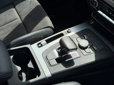Audi Q5 TDI QUATTRO S LINE 28