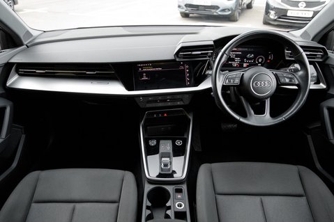 Audi A3 SPORTBACK TFSI TECHNIK MHEV 3