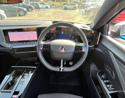 Vauxhall Astra 1.2 Astra Ultimate Turbo Auto 5dr 18