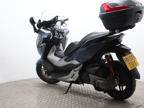 Honda Forza NSS 300 A-K 6