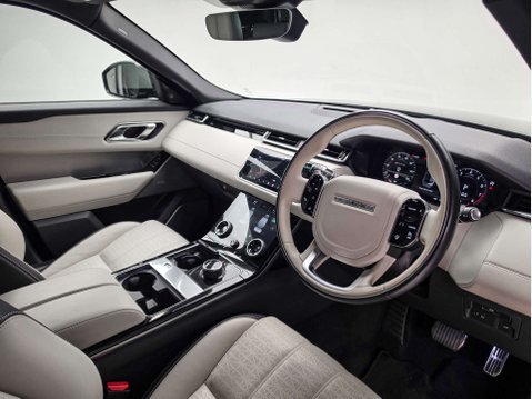 Land Rover Range Rover Velar 2.0 Range Rover Velar R-Dynamic HSE P250 Auto 4WD 5dr 16