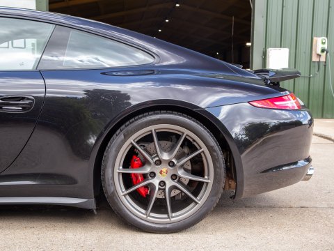 Porsche 911 CARRERA 4S PDK 12