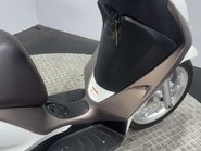Piaggio Medley 2022 27K CLEAN 125CC LEARNER SCOOTER NEW MOT SERVICED 40
