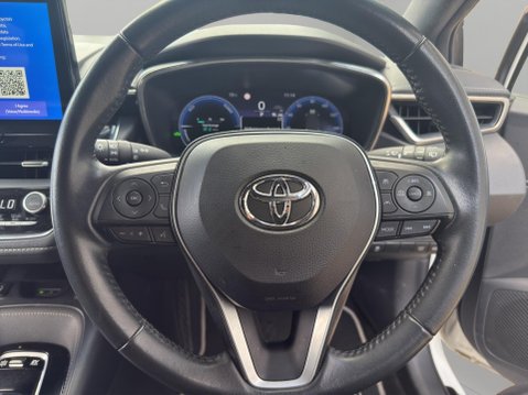 Toyota Corolla 1.8 VVT-h Excel CVT Euro 6 (s/s) 5dr 23