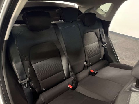 Renault Captur 1.3 Captur Iconic TCe 5dr 34