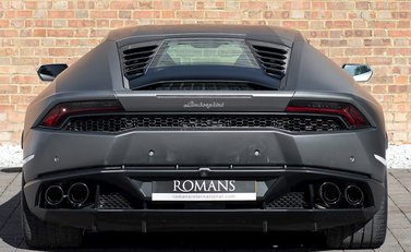 Lamborghini Huracan LP610-4 5