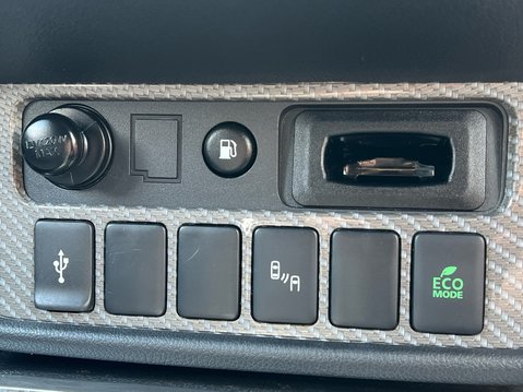 Mitsubishi Outlander PHEV DYNAMIC 23