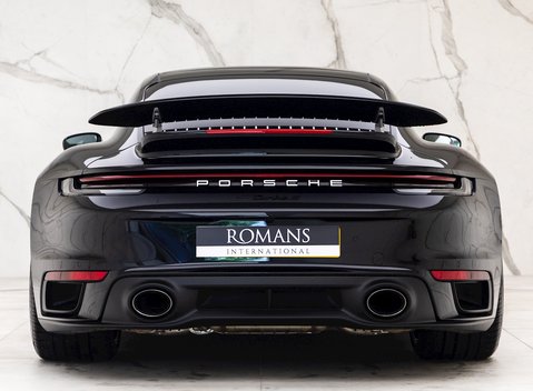 Porsche 911 (992) Turbo S 5