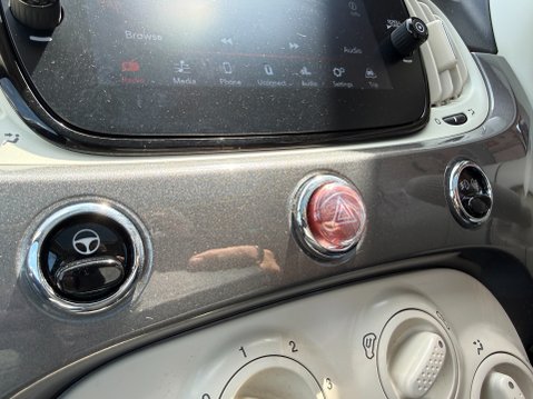 Fiat 500 LOUNGE MHEV 33