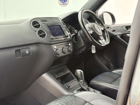 Volkswagen Tiguan 2.0 Tiguan R-Line Edition TDI BlueMotion Technology 4Motion Semi-Auto 4WD 5 67