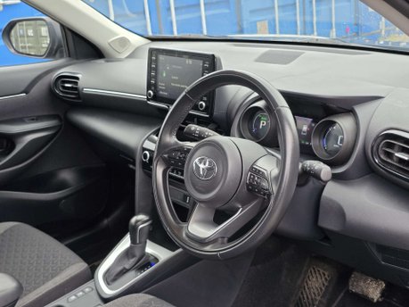 Toyota Yaris Cross 1.5 VVT-h Icon SUV 5dr Petrol Hybrid E-CVT Euro 6 (s/s) (116 ps) 39