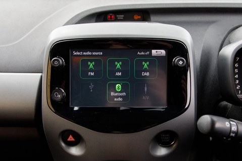 Toyota Aygo VVT-I X-CLUSIV X-SHIFT 23