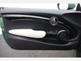 Mini Hatch 1.5 Cooper Exclusive Auto 3dr 30