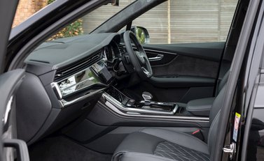 Audi SQ7 TDI Vorsprung 18