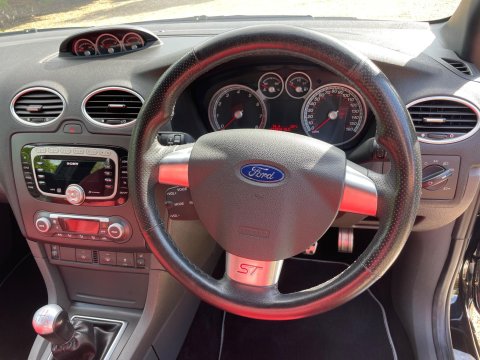 Ford Focus 2.5 SIV ST-500 3dr 48