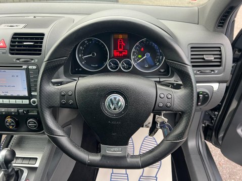 Volkswagen Golf 3.2 V6 R32 DSG 4Motion 5dr 22