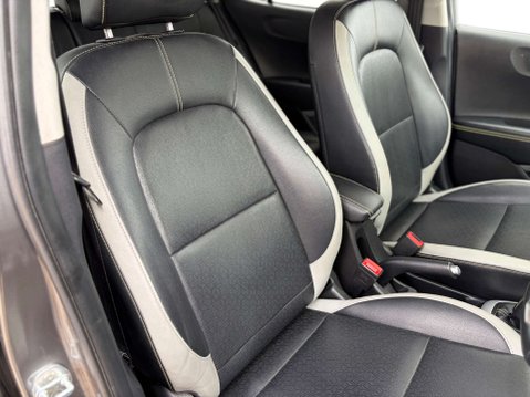 Kia Picanto 1.0 Picanto X-Line 5dr 8