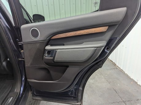 Land Rover Discovery 3.0 Discovery HSE TD6 Auto 4WD 5dr 65