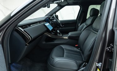 Land Rover Range Rover Sport D350 Autobiography 14