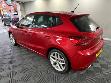 SEAT Ibiza TSI FR 6