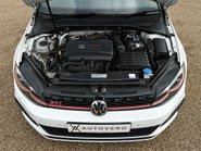 Volkswagen Golf GTI PERFORMANCE TSI DSG 90