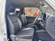 Suzuki Jimny ADVENTURE 3