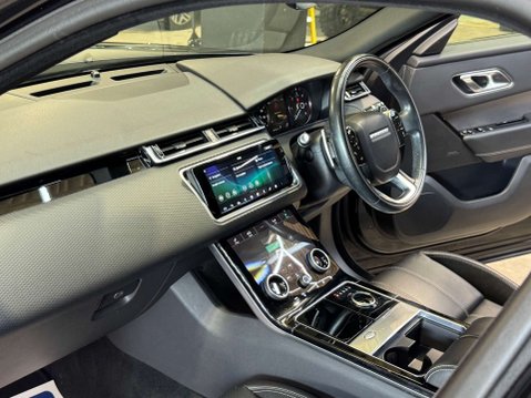 Land Rover Range Rover Velar 2.0 Range Rover Velar R-Dynamic S D240 Auto 4WD 5dr 82