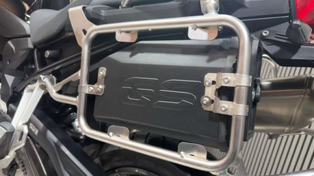 BMW F 850 GS TE 2022 TRIPLE BLACK 1 OWNER ONLY 6K STUNNING ADV BIKE 33
