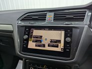Volkswagen Tiguan 1.5 Tiguan R-Line TSi Semi-Auto 5dr 85