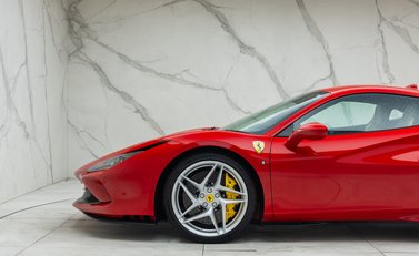 Ferrari F8 Tributo 36