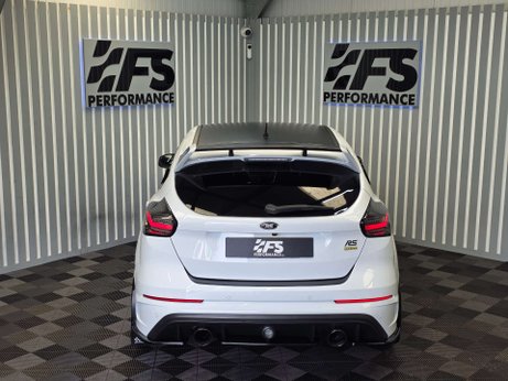 Ford Focus 2.3T EcoBoost RS Hatchback 5dr Petrol Manual AWD Euro 6 (s/s) (350 ps) 15