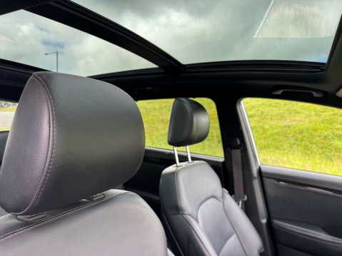 Kia Carens 1.7 Carens 4 CRDi ISG 5dr 9
