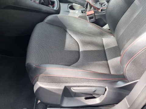 SEAT Leon ECOTSI FR TECHNOLOGY 17