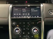 Land Rover Discovery Sport 2.0 Discovery Sport R-Dynamic SE D Auto 4WD 5dr 8