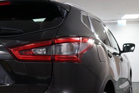 Nissan Qashqai N-CONNECTA DIG-T 23