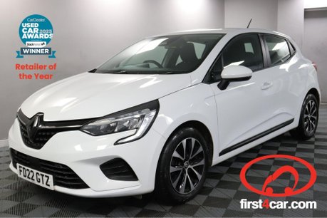 Renault Clio ICONIC EDITION TCE