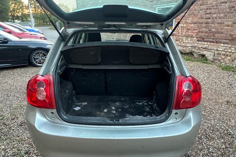 Toyota Auris TR VVT-I S/S -PART EXCHANGE TO CLEAR - MOT 25TH FEB 2027 10