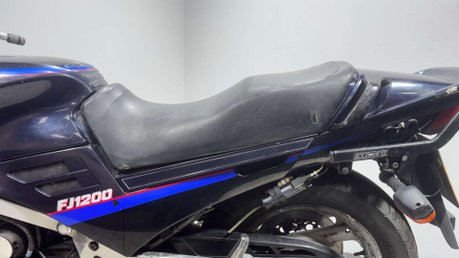 Yamaha FJ 1991 CLASSIC PROJECT BIKE SPARES OR REPAIR 1200CC SPORTS TOURER 15