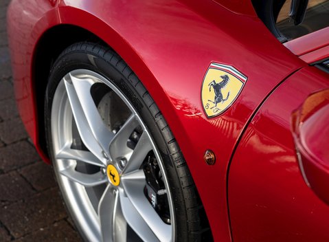 Ferrari 488 GTB 22