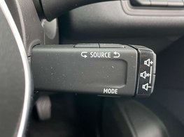 Renault Captur 1.0 Captur Iconic Edition TCe 5dr 51